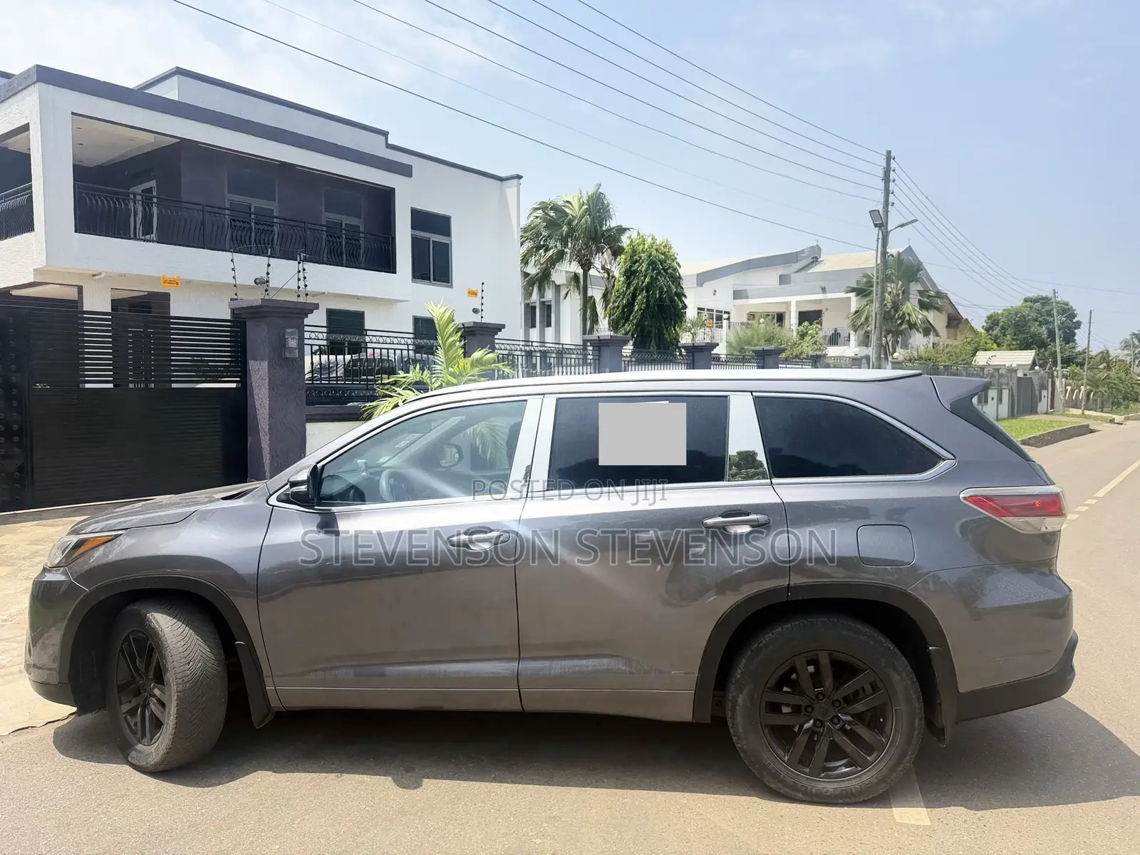 Toyota Highlander LE V6 4x4 (3.5L 6cyl 6A) 2016 Gray
