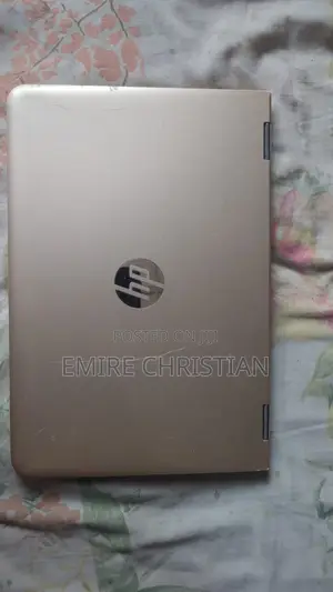 Laptop HP Pavilion x360 6GB Intel Core i3 HDD 1T