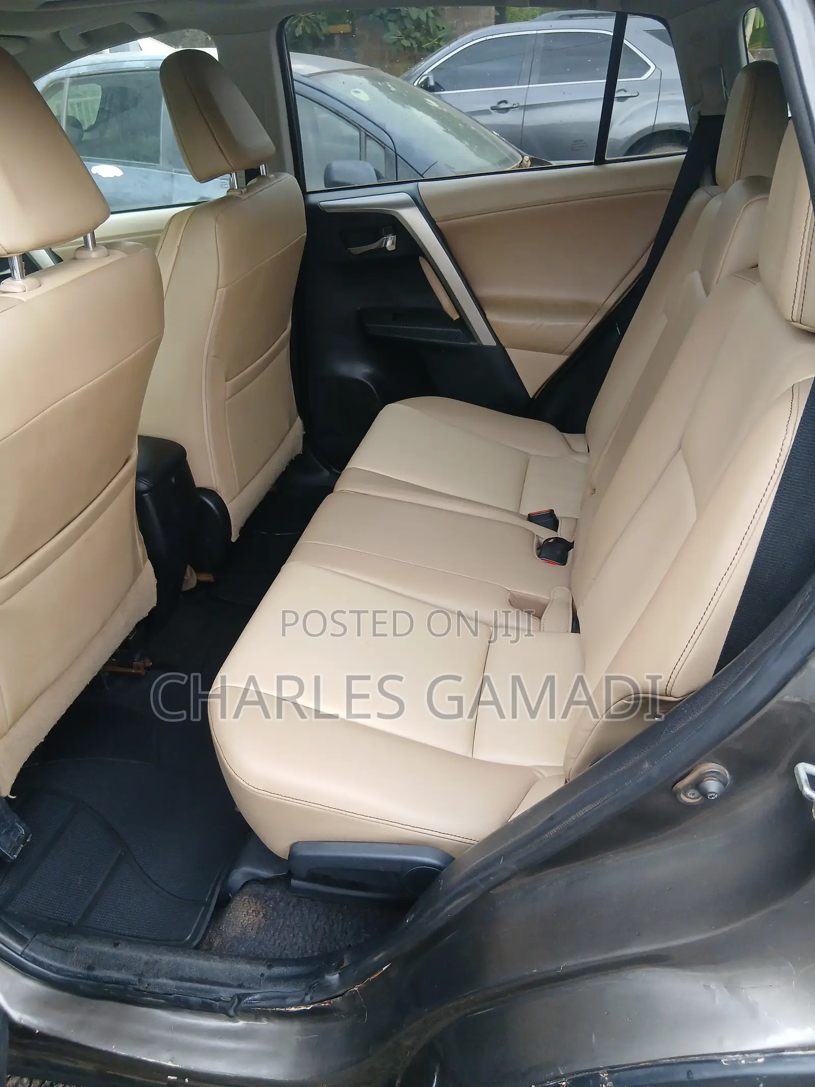 Toyota RAV4 Limited 4dr SUV (2.5L 4cyl 6A) 2015 Gray