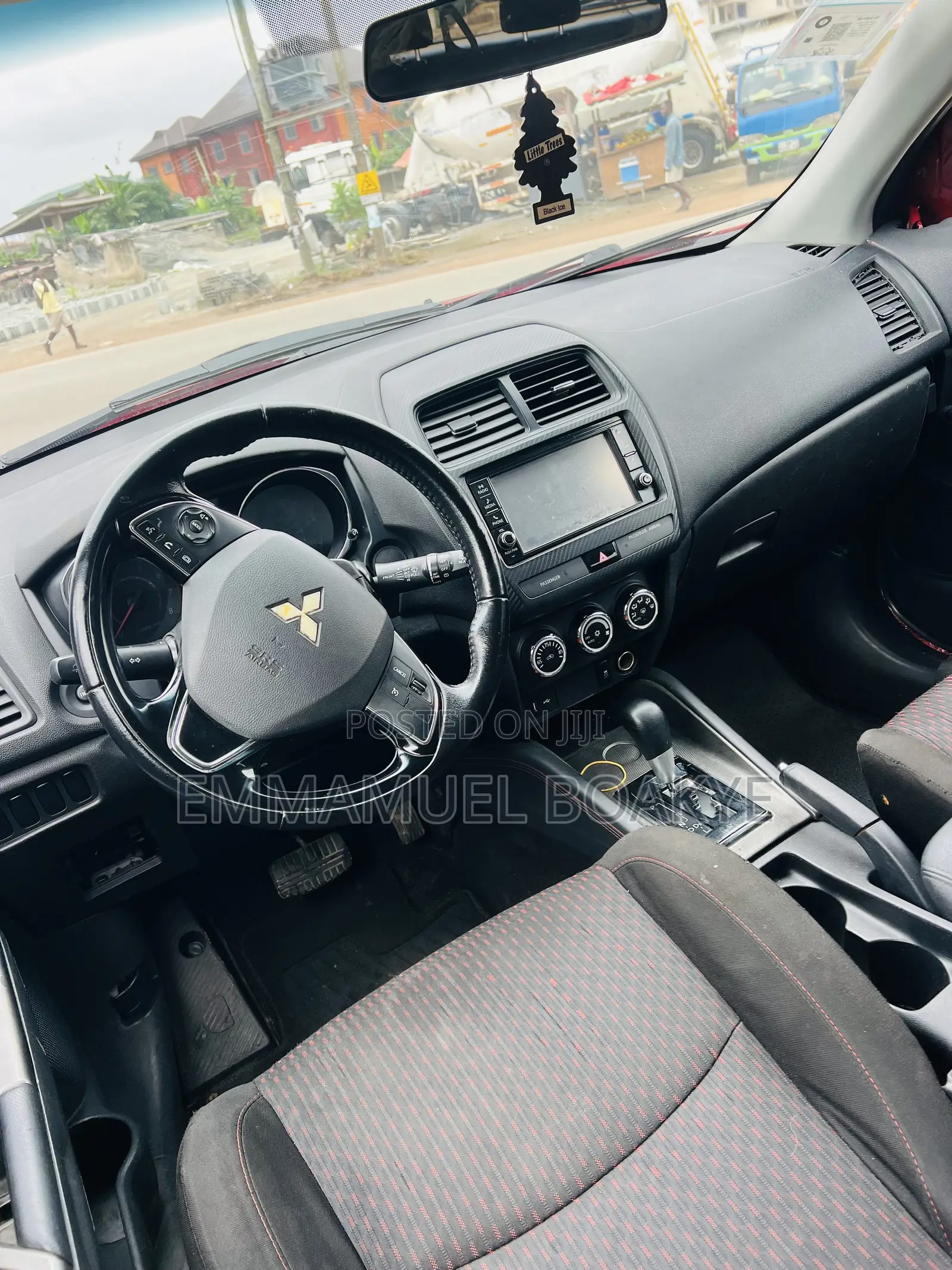 Mitsubishi Outlander 2018 Red