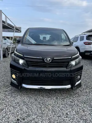 Toyota Voxy 2015 Black