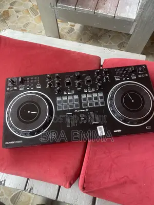 Pioneer Dj DDJ Rev 1 Serato Dj Controller