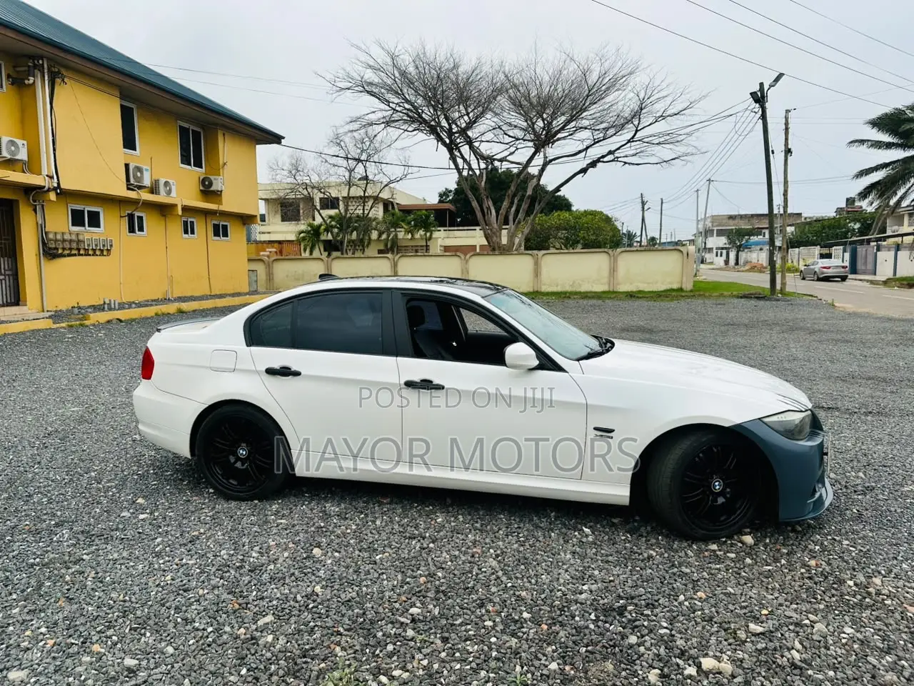 BMW 5 Series 520d 2012 White