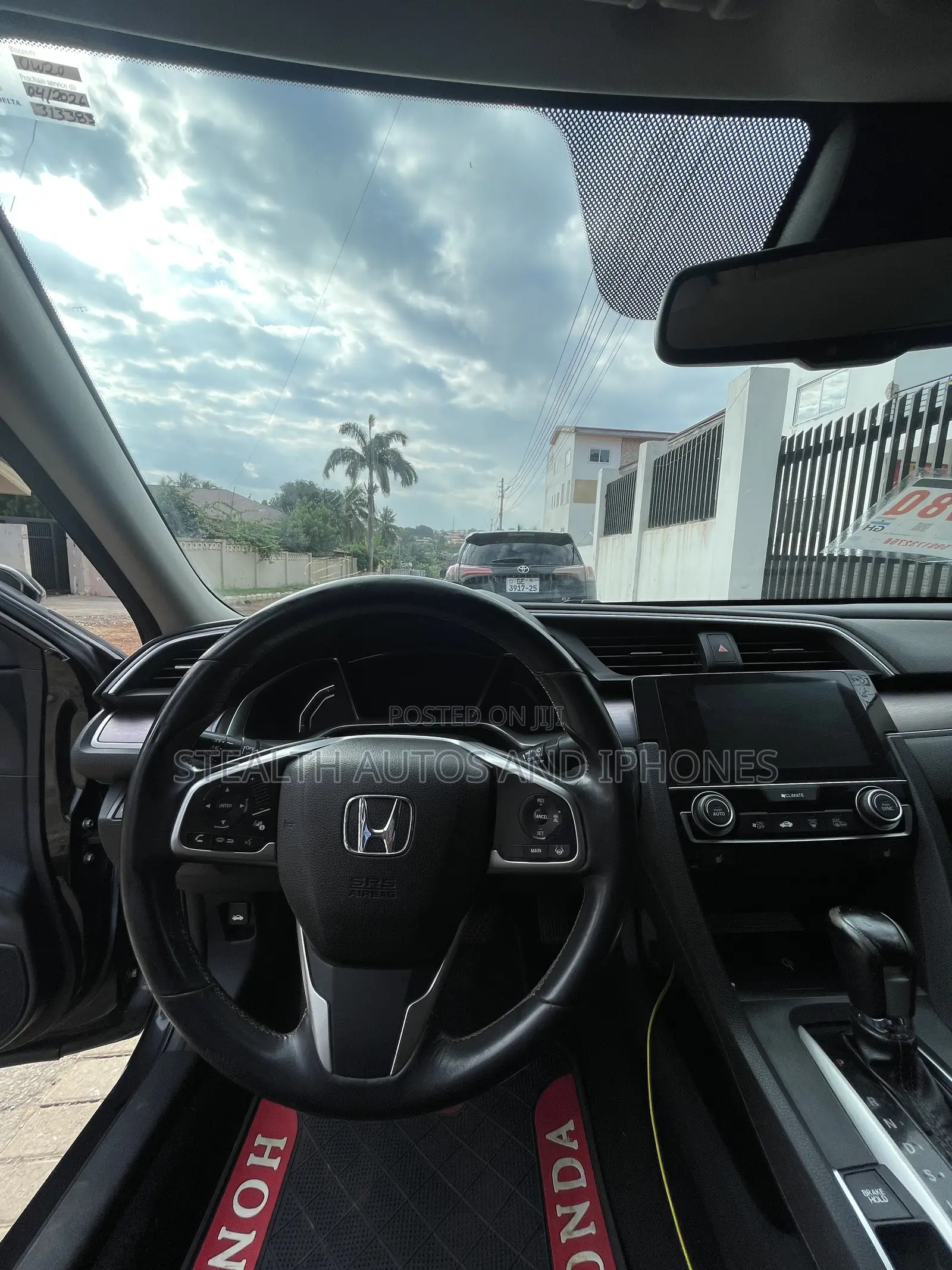 Honda Civic Touring 4dr Sedan (1.5L 4cyl) 2016 Black