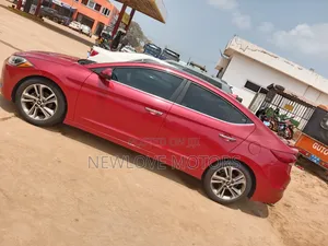 Hyundai Elantra 2017 Red