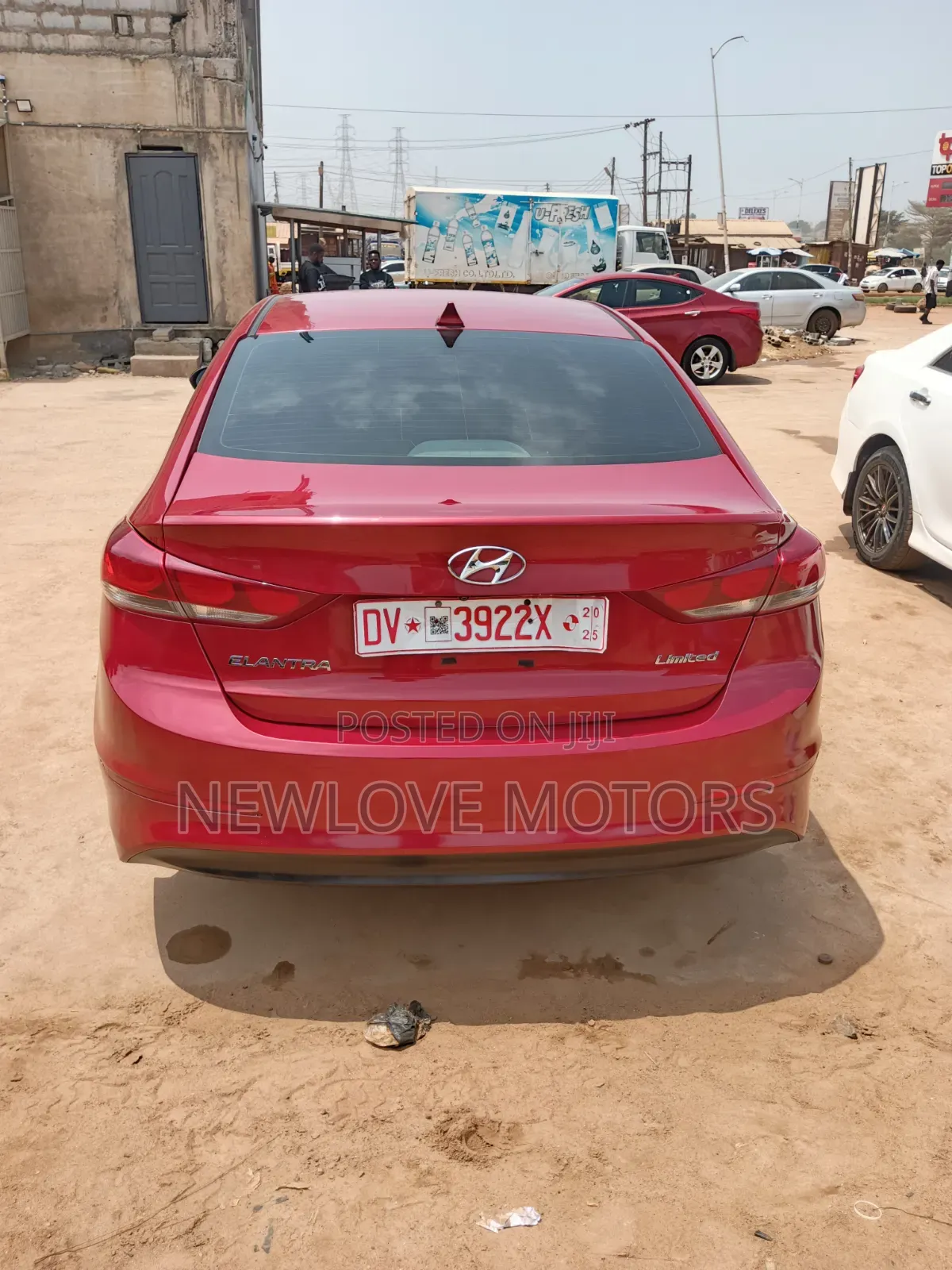 Hyundai Elantra 2017 Red