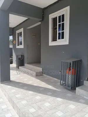 1bdrm Apartment in Oyarifa Mall Area for rent