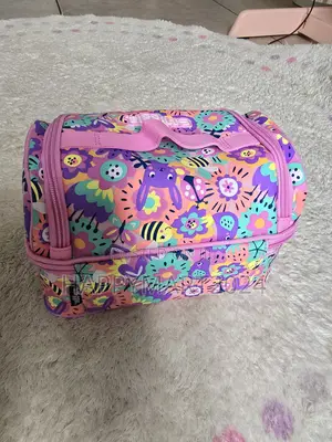 Smiggle Spring Garden Bunny Themed Lunch Bag