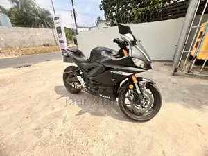 Yamaha R3 2019 Black