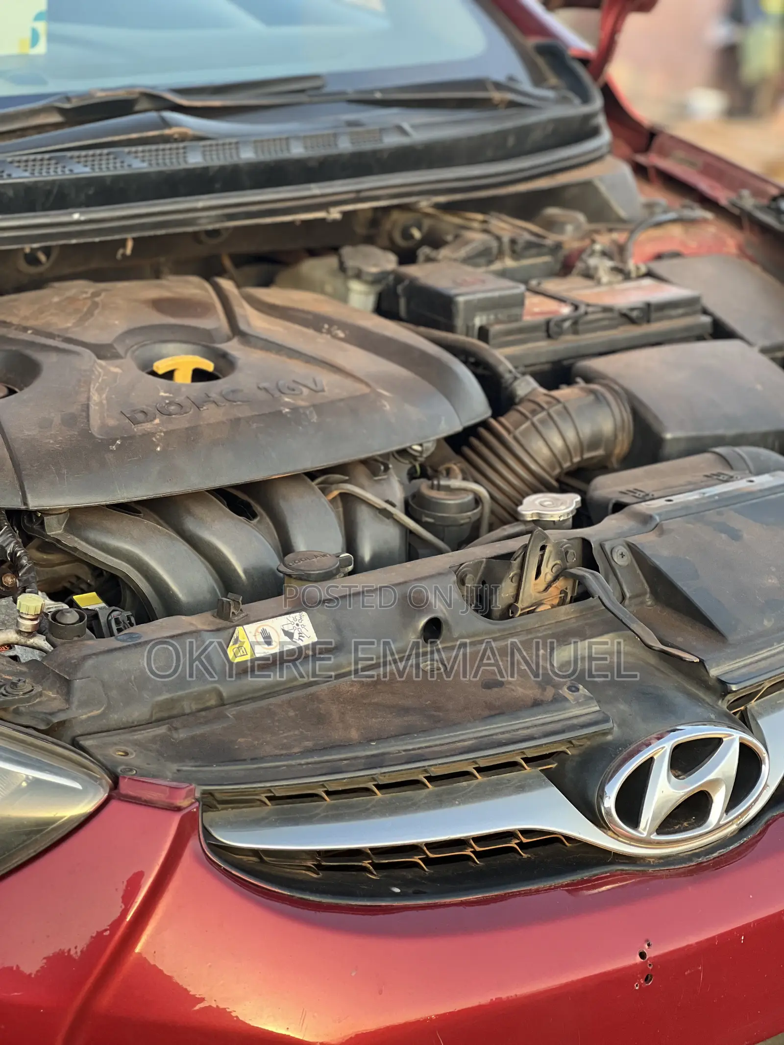 Hyundai Elantra 2013 Red