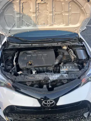 Toyota Corolla S Plus 4dr Sedan (1.8L 4cyl 6M) 2015 White