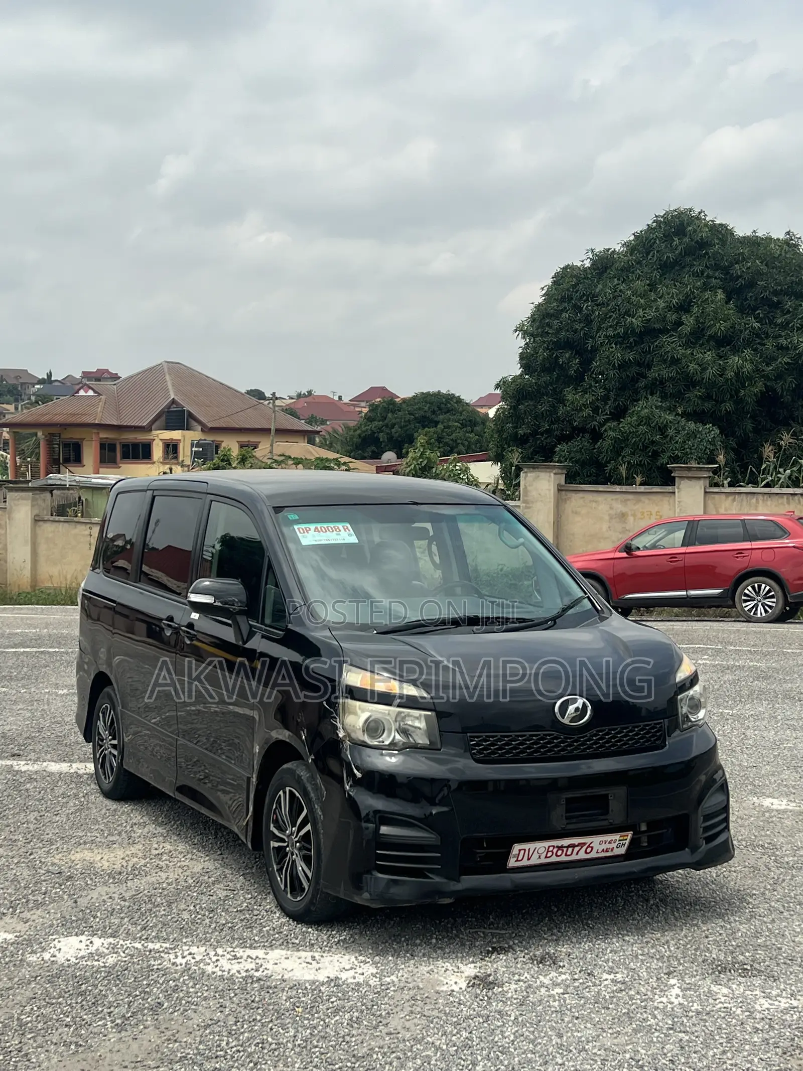 Toyota Voxy ZS 2WD 7-Seater 2012 Black