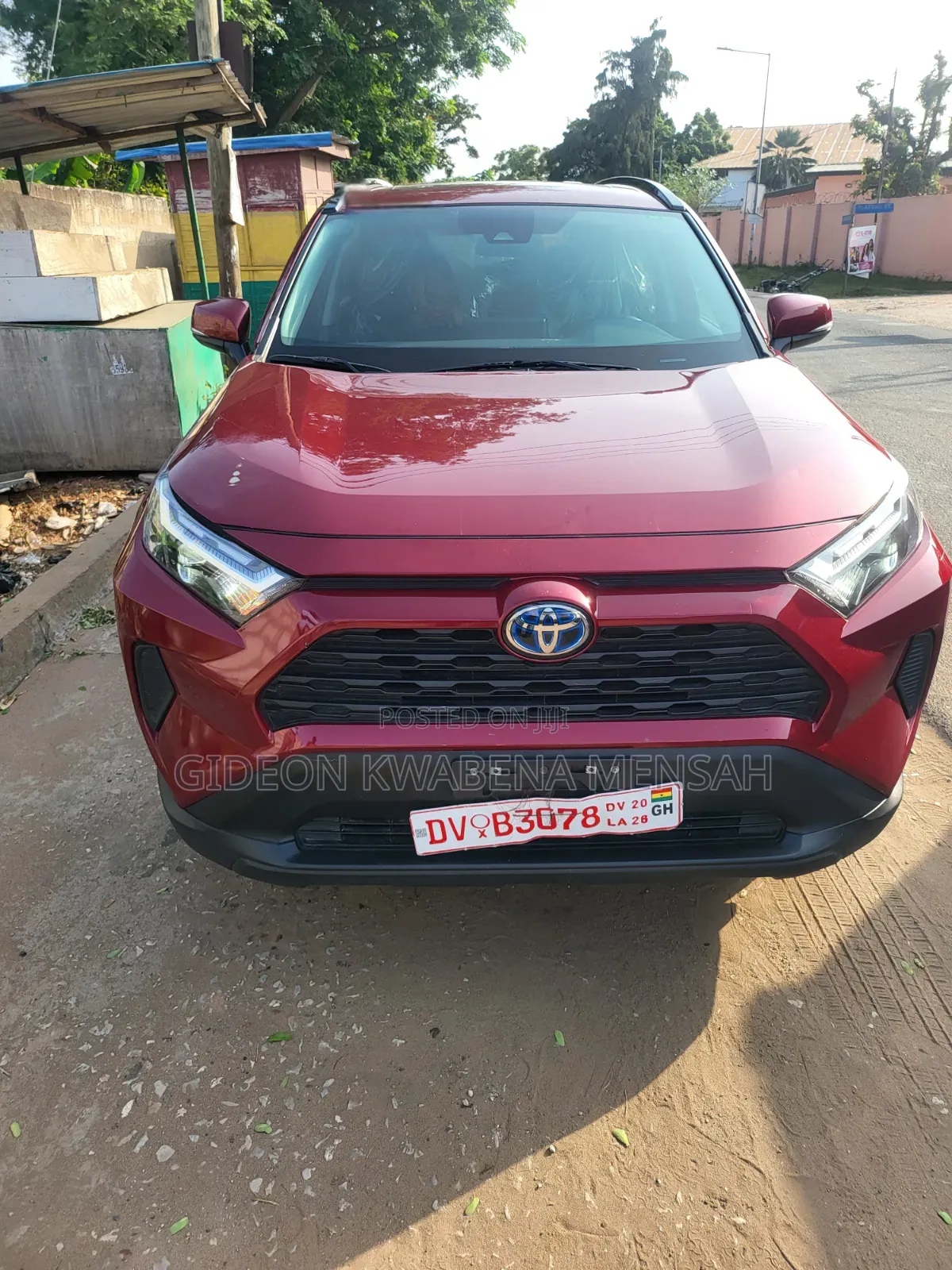 Toyota RAV4 2022 Red