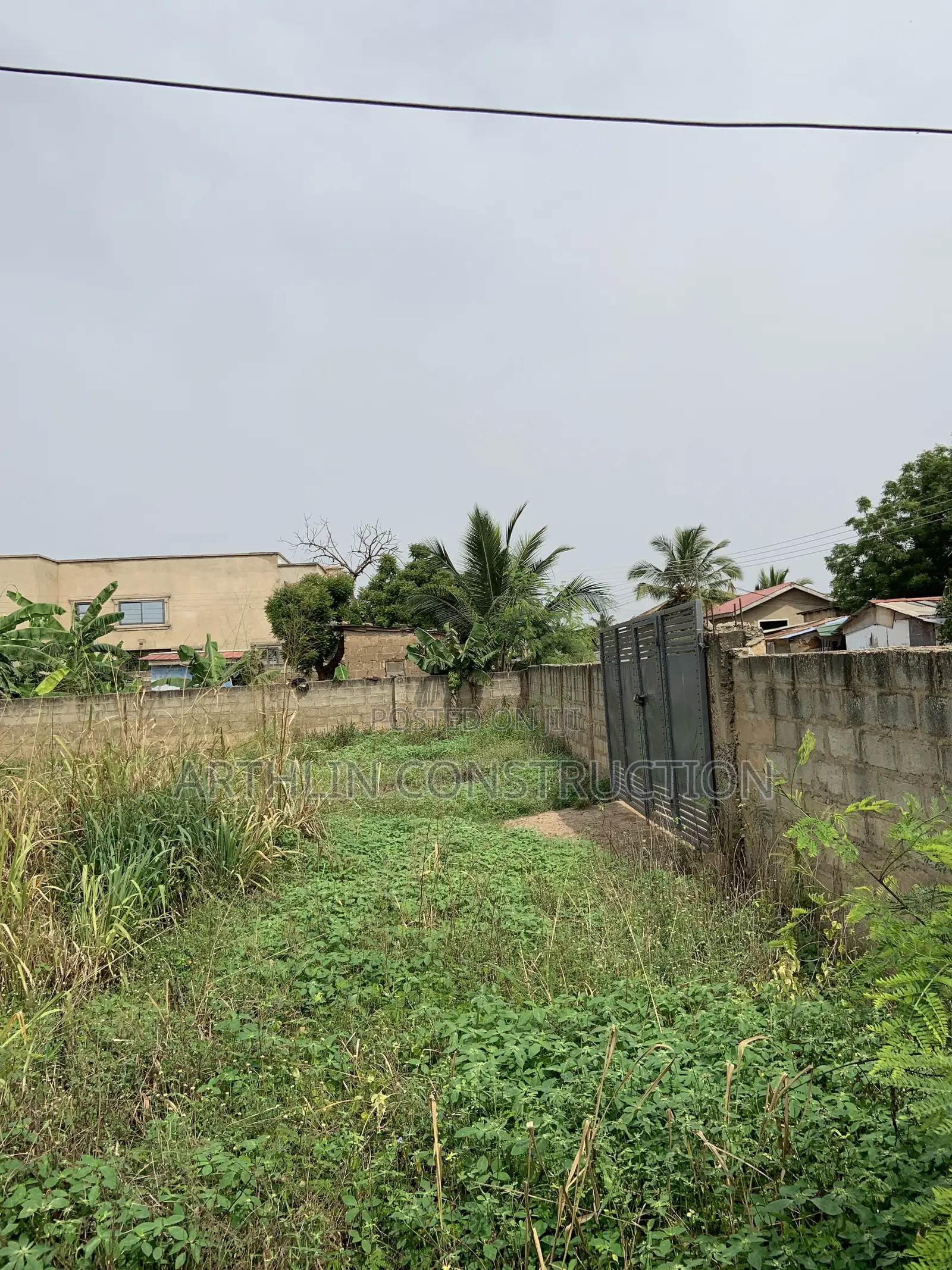 14bdrm Villa in New Legon for sale