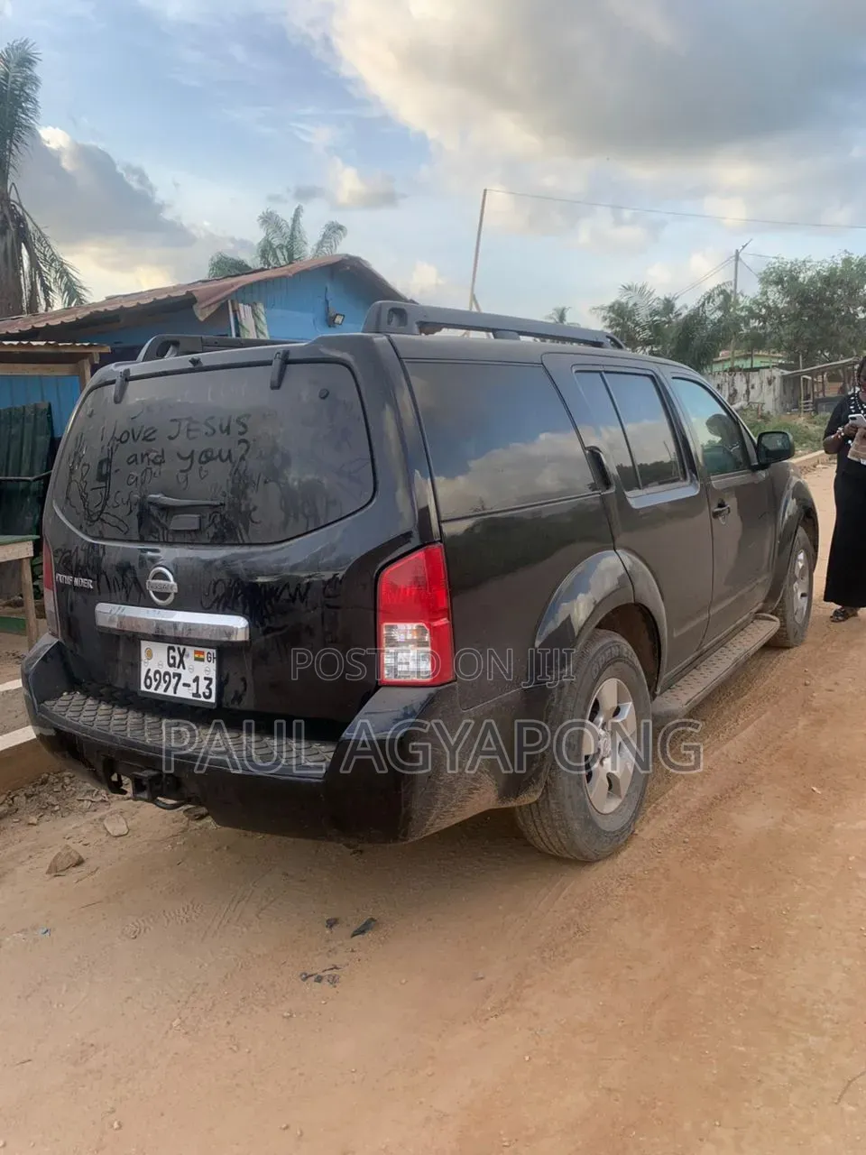Nissan Hardbody 2013 Black