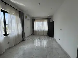3bdrm House in Adenta for sale