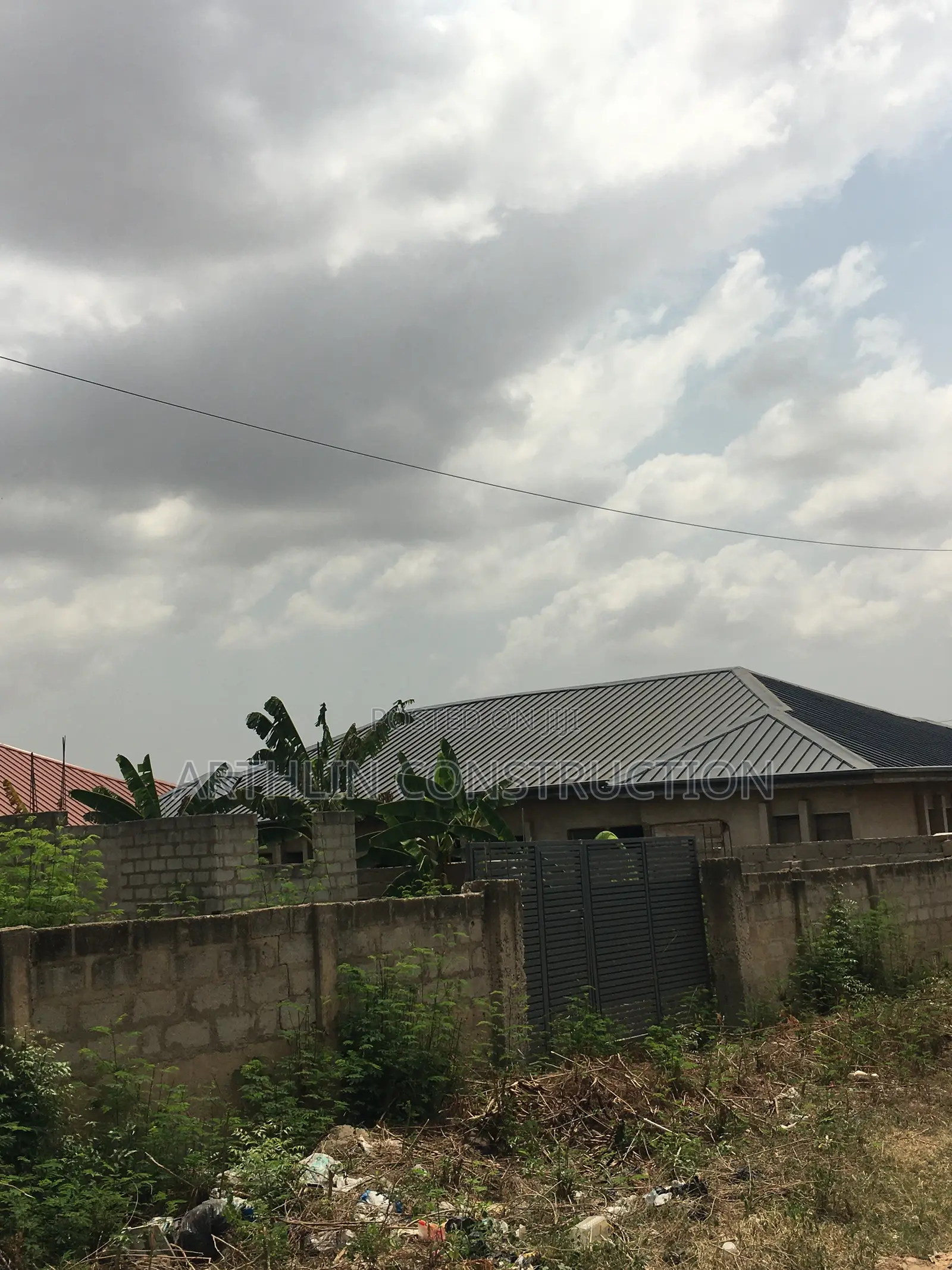 14bdrm Villa in New Legon for sale