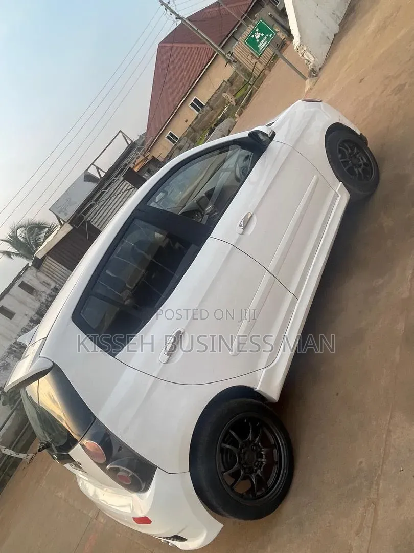 Kia Morning 2011 White