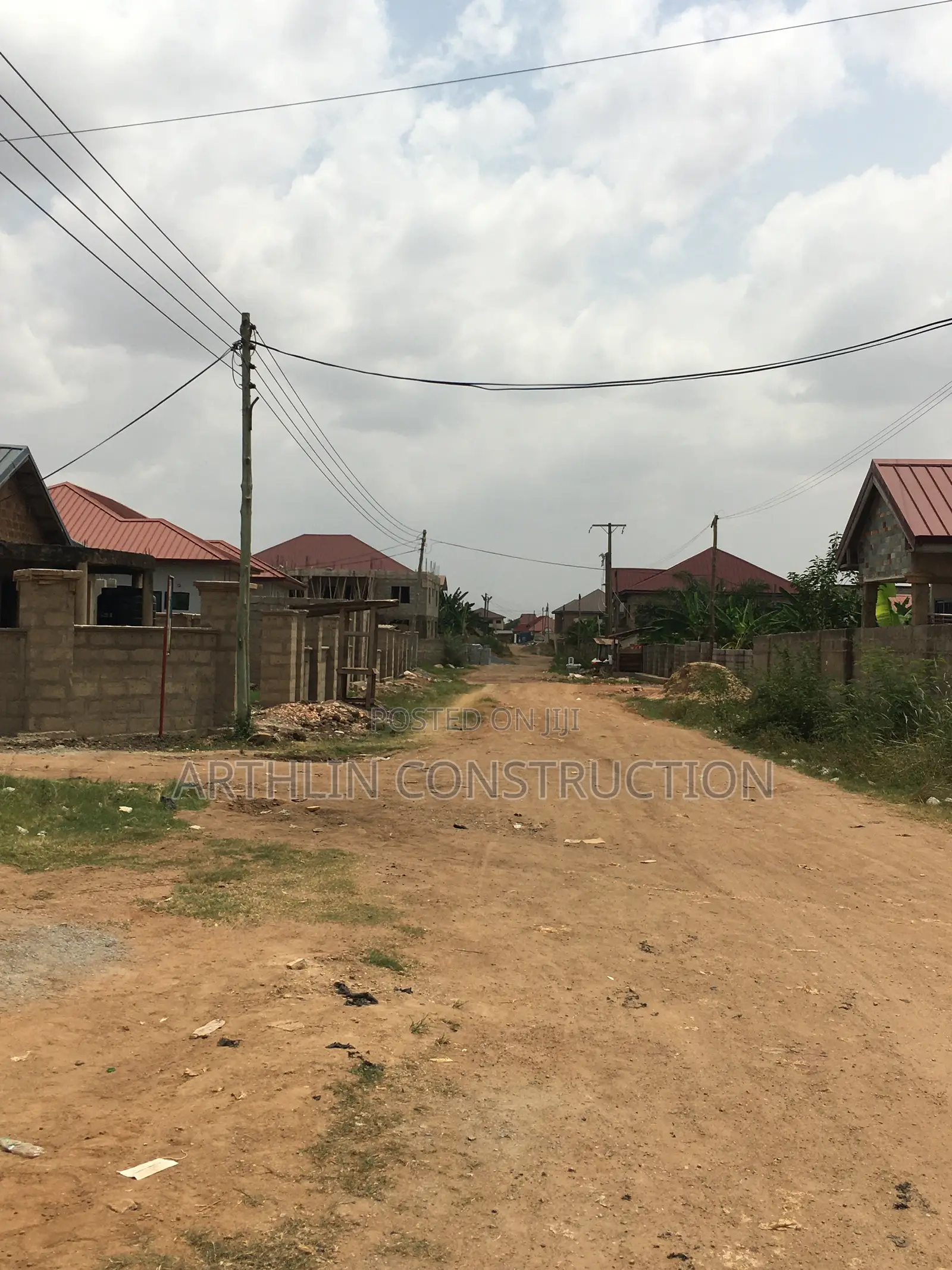 14bdrm Villa in New Legon for sale