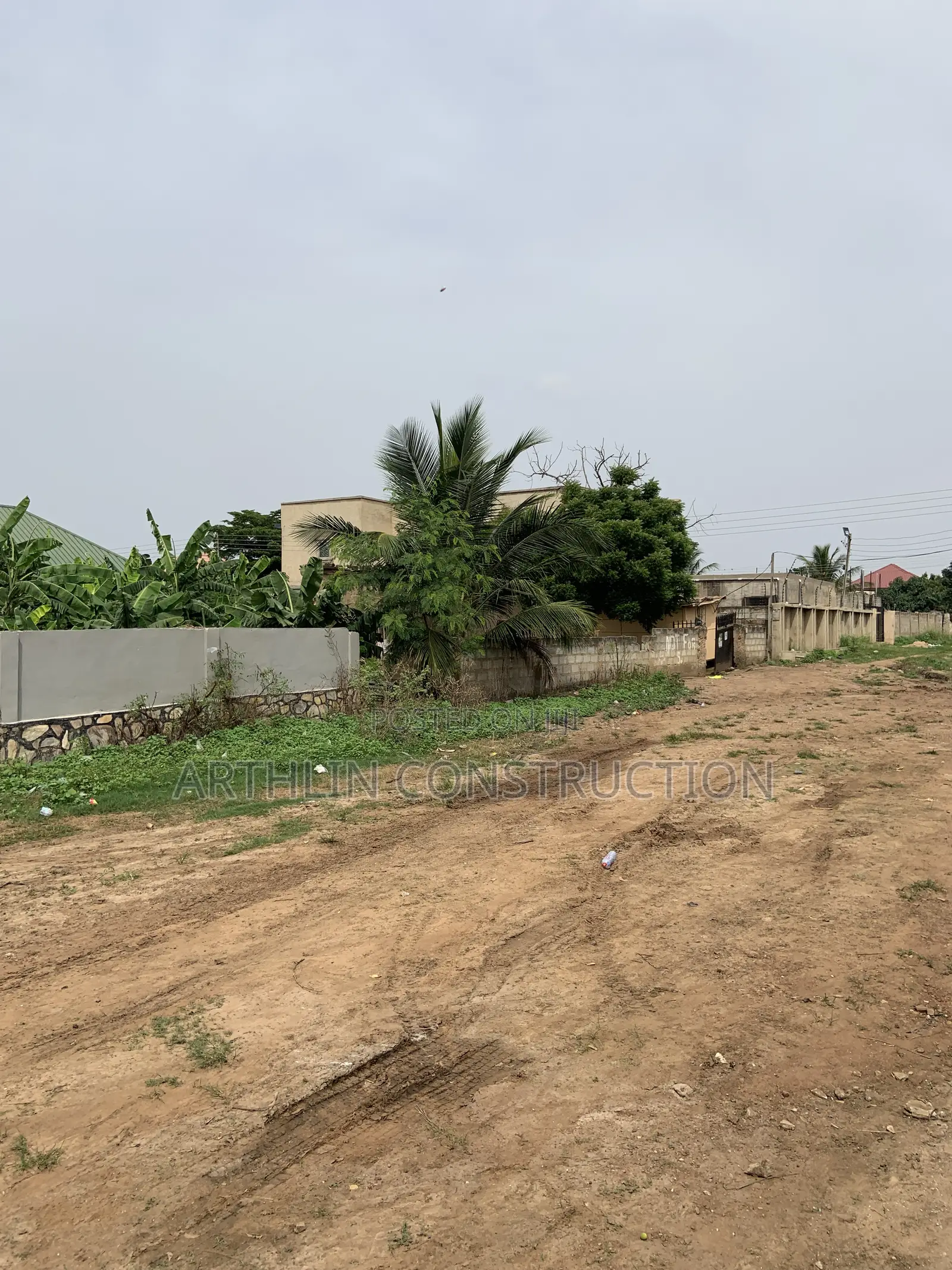 14bdrm Villa in New Legon for sale