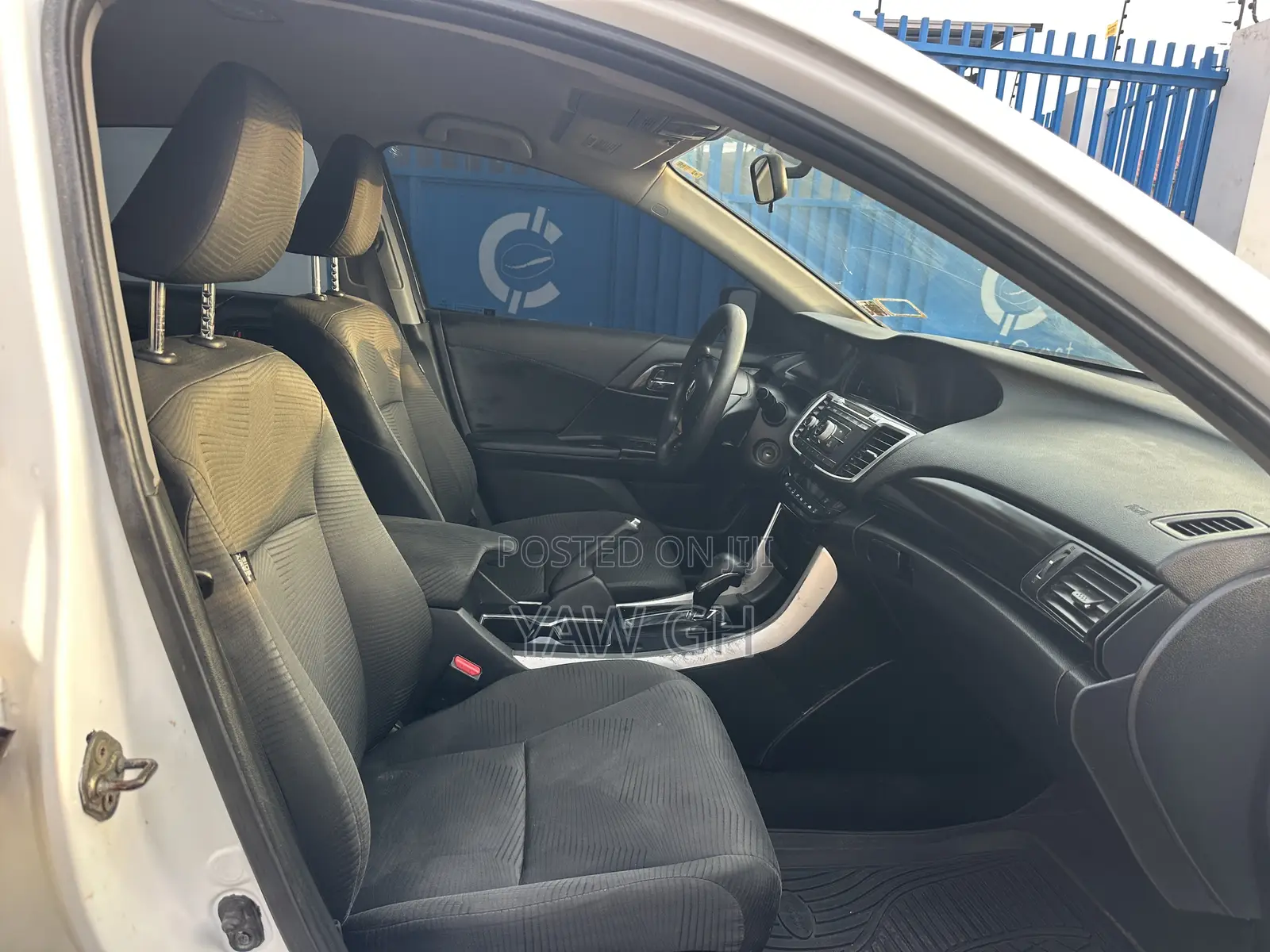 Honda Accord EX 4dr Sedan FWD (2.4L 4cyl 2A) 2017 White