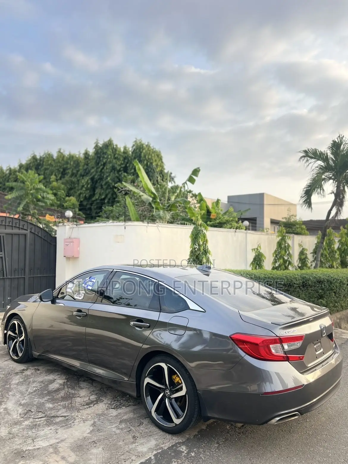 Honda Accord Sport (1.5L 4cyl Turbo CVT) 2019 Gray