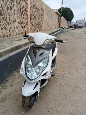 Kymco 2014 White