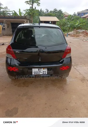 Toyota Vitz 2009 Black