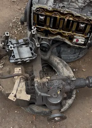 Engine Block, and Working 6 Speed Transmission