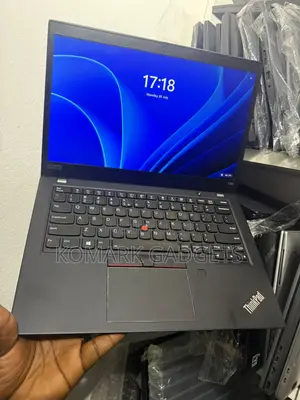 New Laptop Lenovo ThinkPad t495s 8GB AMD Ryzen 5 SSD 256GB