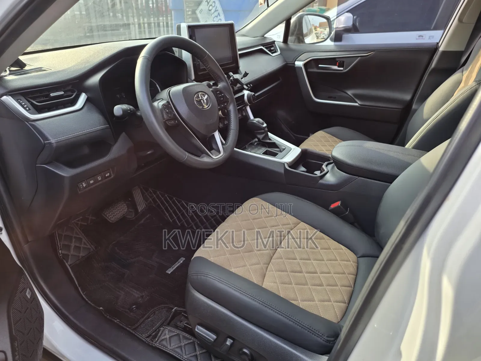 Toyota RAV4 2020 White