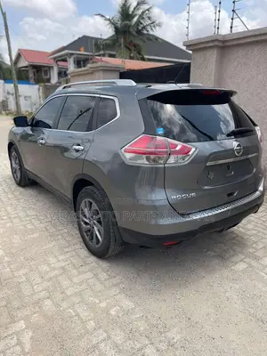 Nissan Rogue SL FWD 2016 Silver