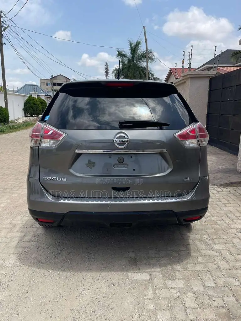 Nissan Rogue SL FWD 2016 Silver