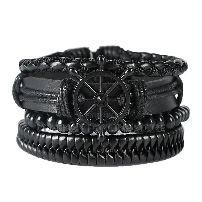 Men's Black Quartz Watch With Leather Strap Bracelet