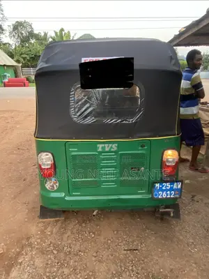 TVS King Deluxe Plus iTouch Start 2025 Green