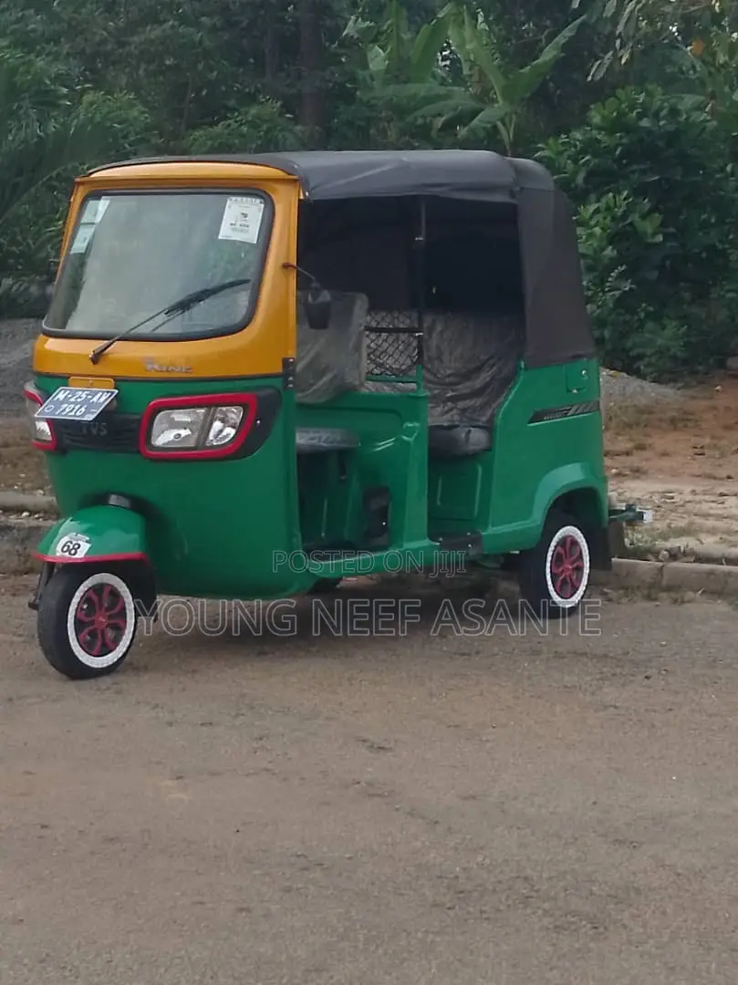 TVS King Deluxe Plus iTouch Start 2025 Green