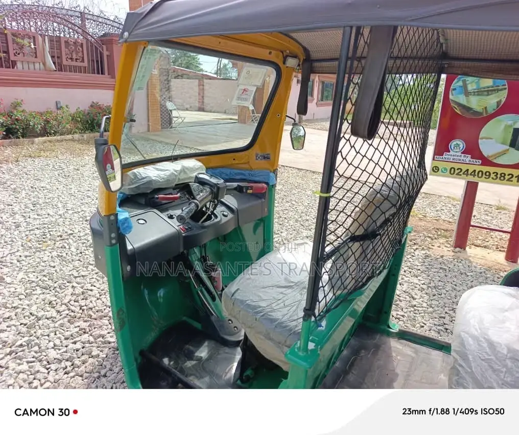 TVS King Deluxe Plus iTouch Start 2025 Green
