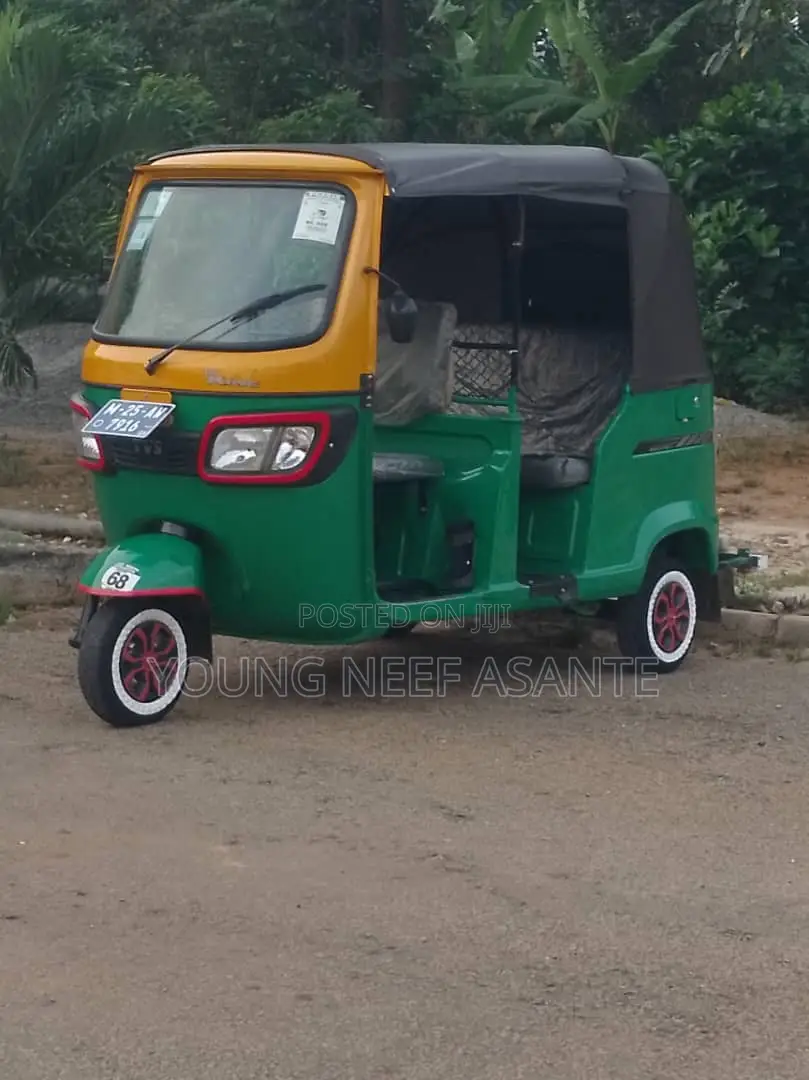 TVS King Deluxe Plus iTouch Start 2025 Green