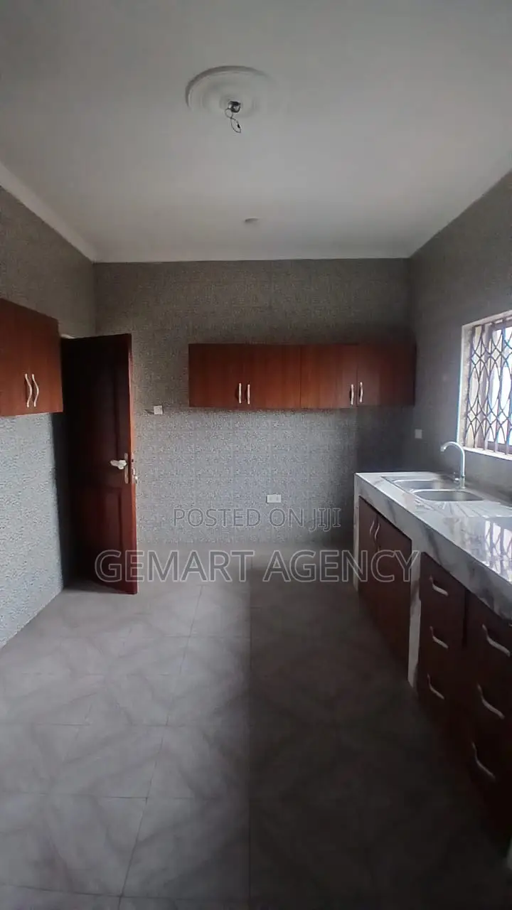 2bdrm Apartment in Taifa Bukina, Accra Metropolitan for rent