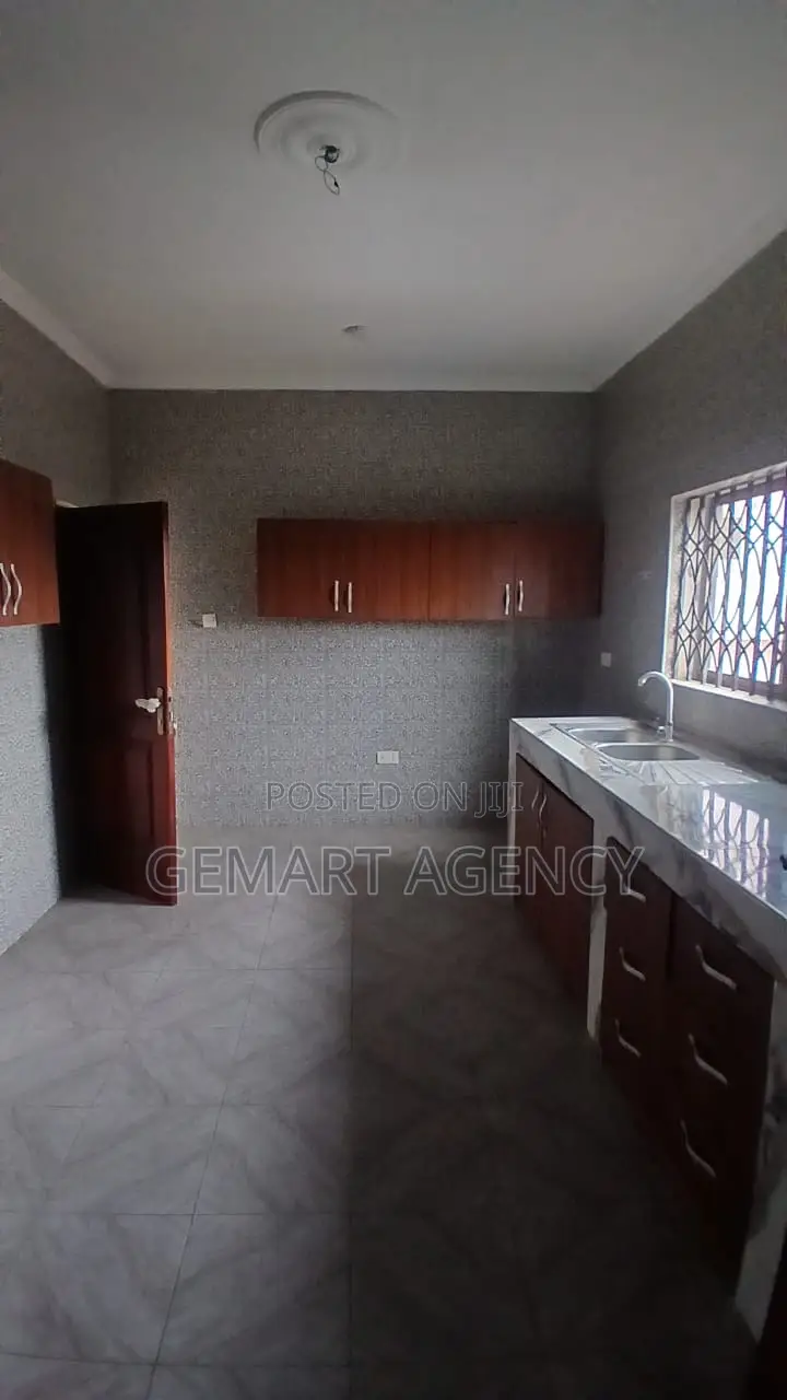 2bdrm Apartment in Taifa Bukina, Accra Metropolitan for rent