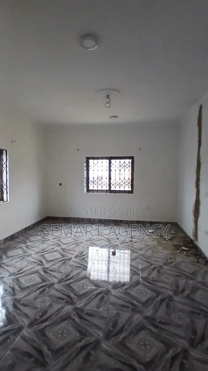 2bdrm Apartment in Taifa Bukina, Accra Metropolitan for rent