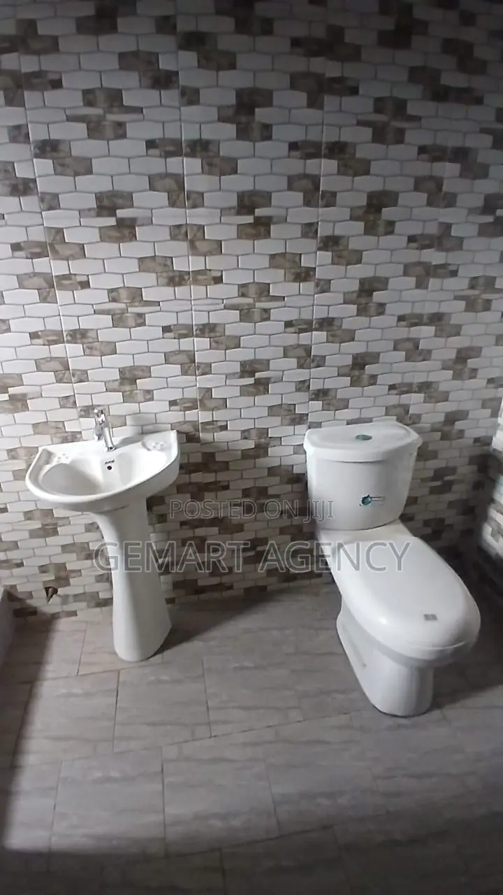2bdrm Apartment in Taifa Bukina, Accra Metropolitan for rent