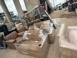 Sofa Set With Cupholder
