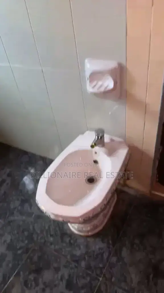 1bdrm Apartment in Atonsu Kuwait, Kumasi Metropolitan for rent
