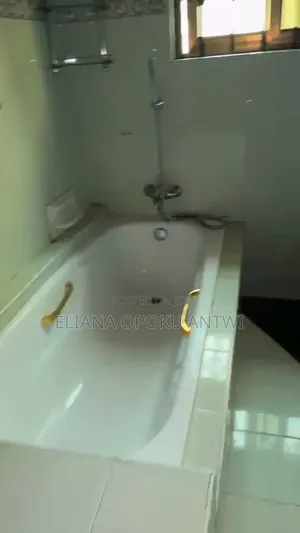 1bdrm Apartment in Atonsu Kuwait, Kumasi Metropolitan for rent