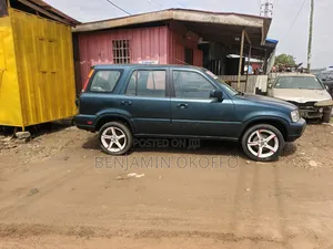 Honda CR-V 2001 Green