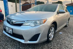Toyota Camry 2014 Silver