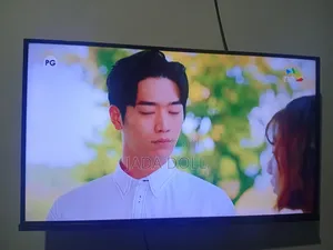 TCL 32 Inch Smart TV