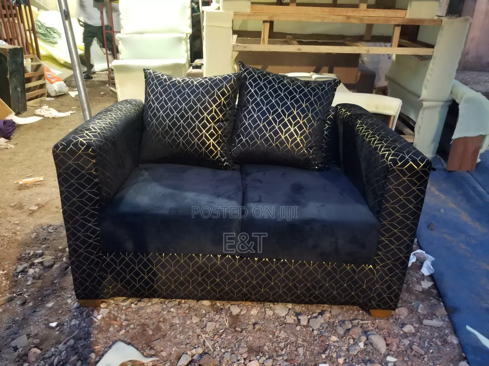 2 in 1 Sofa