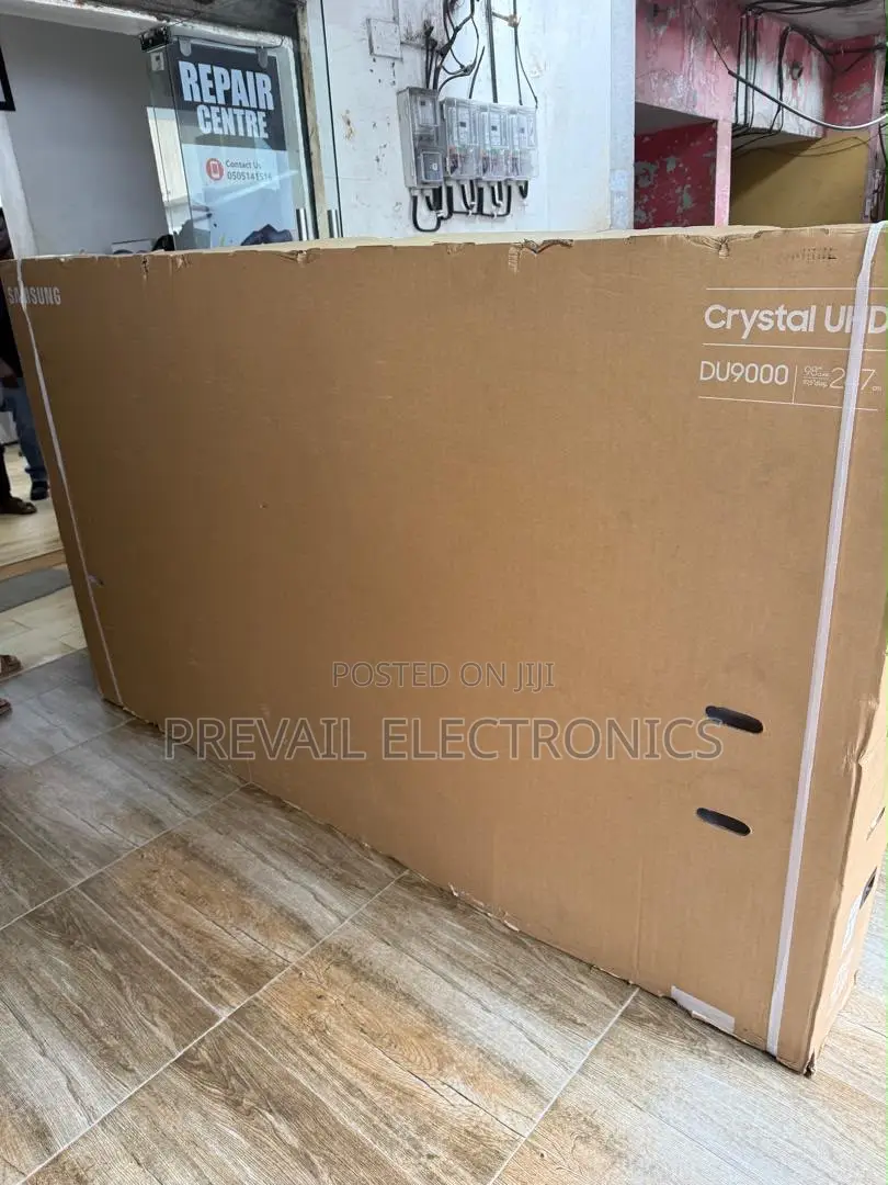 98" Samsung DU9000 Crystal UHD